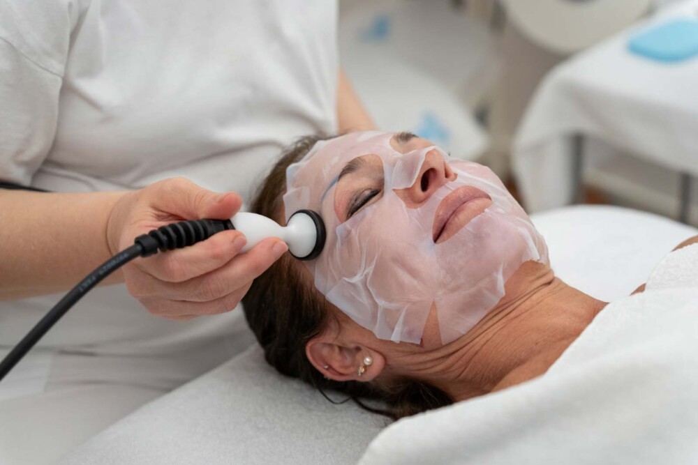 Caretherapy viso 3 sedute - azione rigenerante antiage